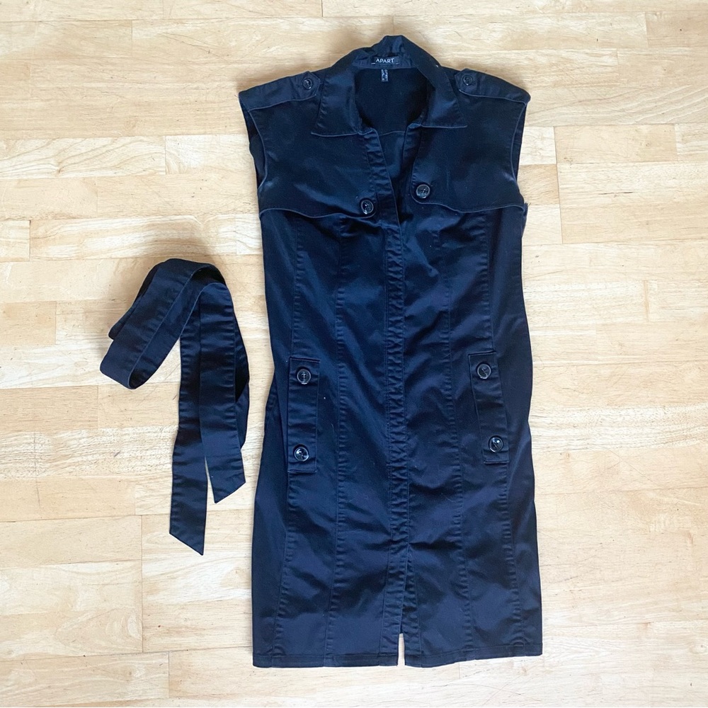 Black Belted Military Dress Women’s Size 2 Pockets, Buttons, Collared